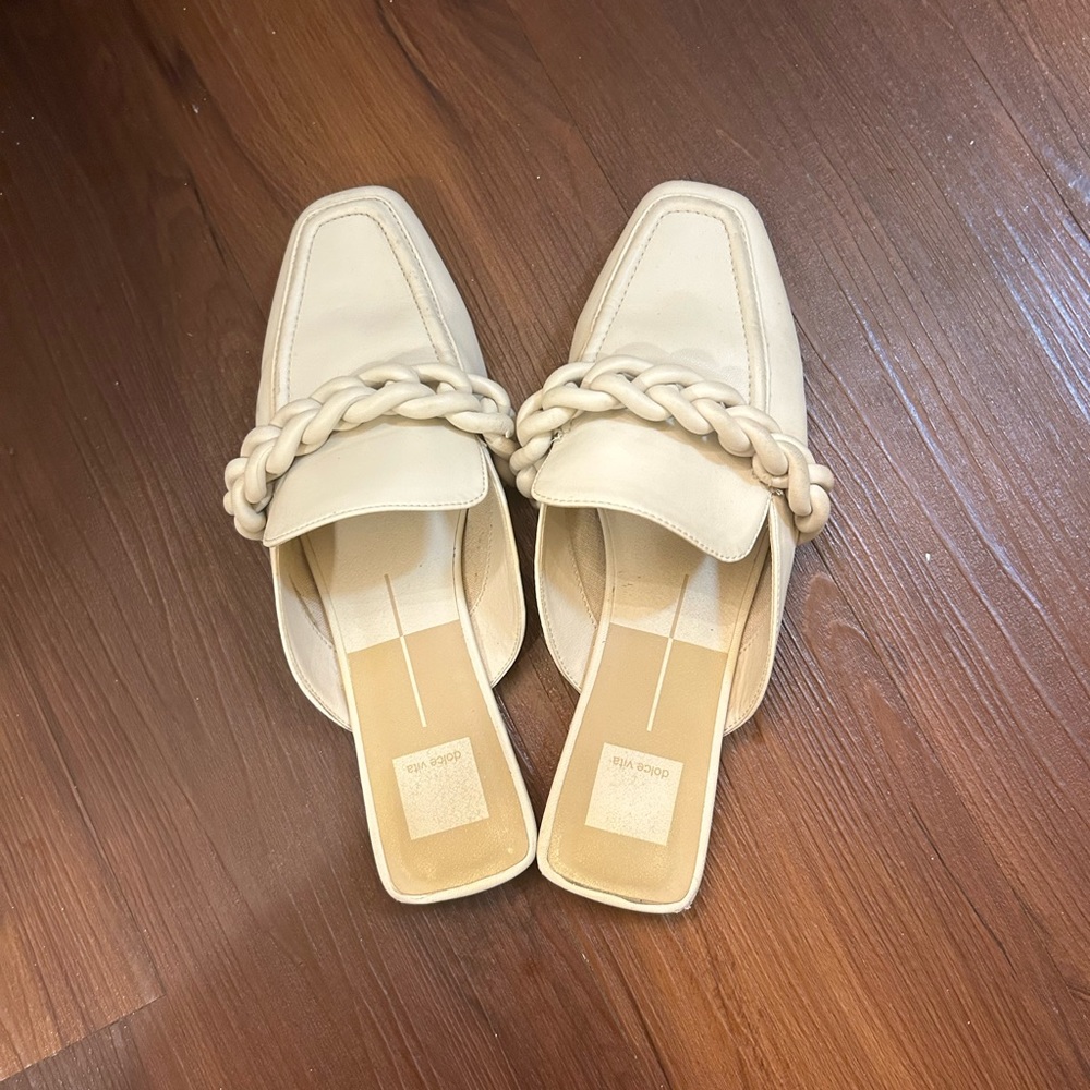 Dolce Vita Knotted Mules